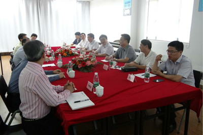 扬中市委书记莅临亚洲德科供应链集团参观考察 扬中市委书记莅临亚洲德科供应链集团参观考察